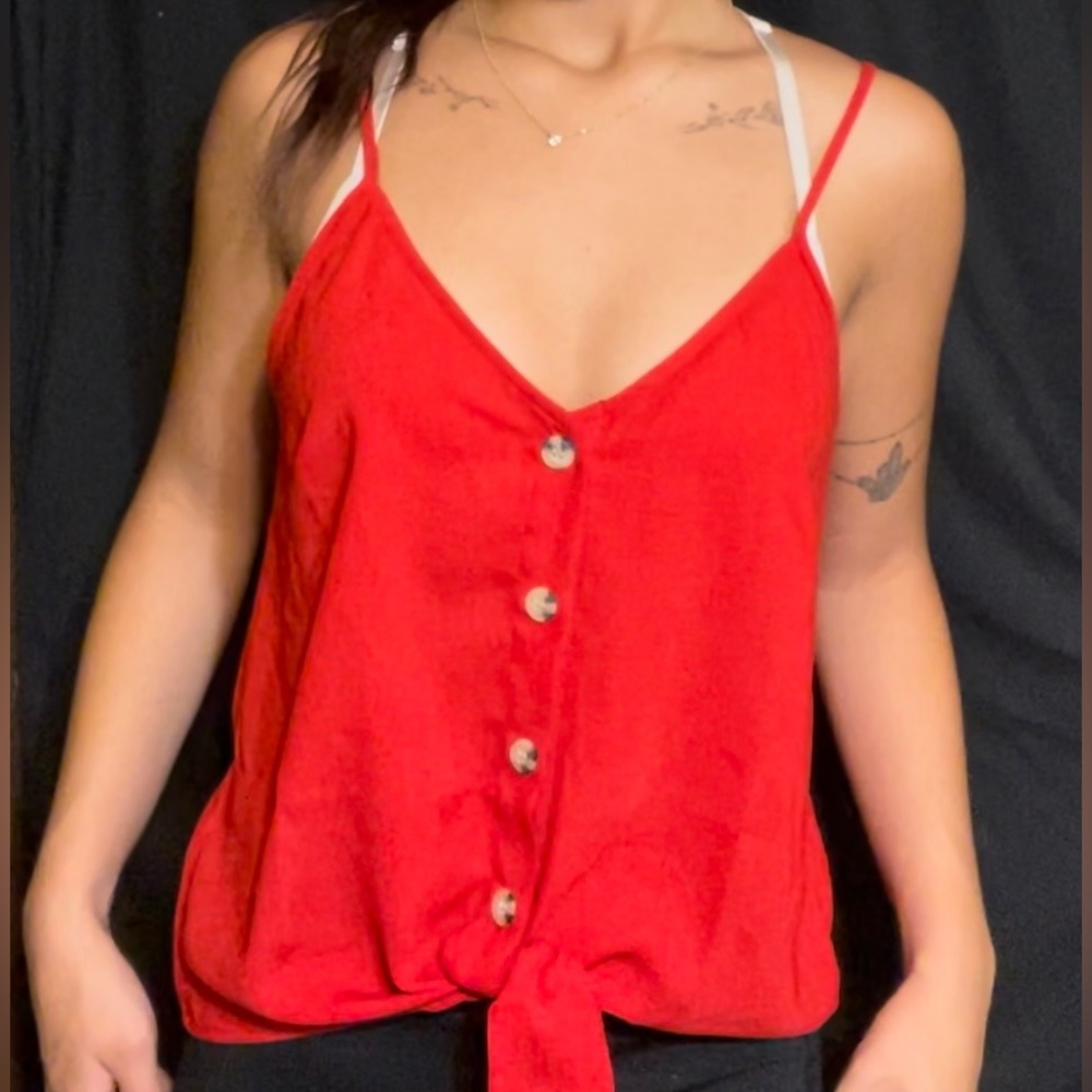 Women’s button up elegant tank top